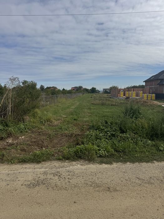 Teren de vanzare Margineni