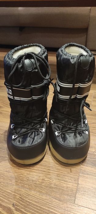 Зимни апрески Moon Boot