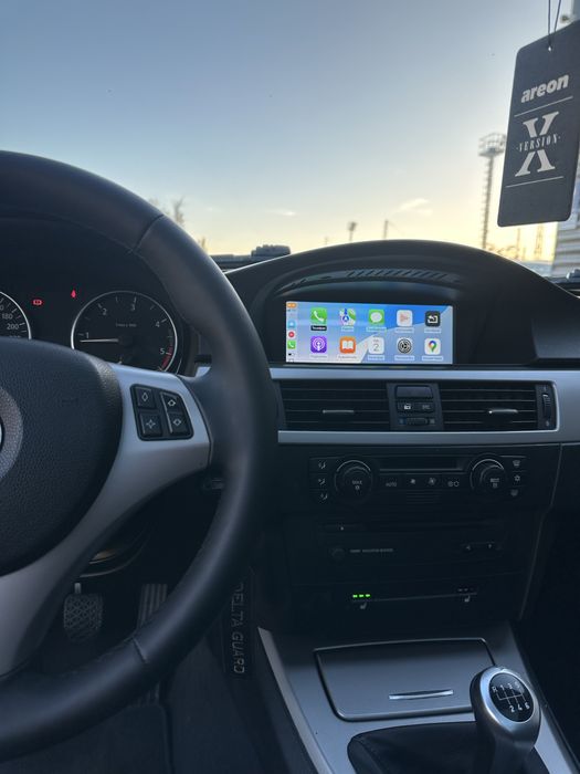 Продавам бмв Е91 320 дизел 163