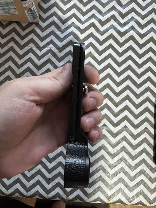 Grip nikon z6 / nikon z6 ii nu se mai găsesc pe piață !!!