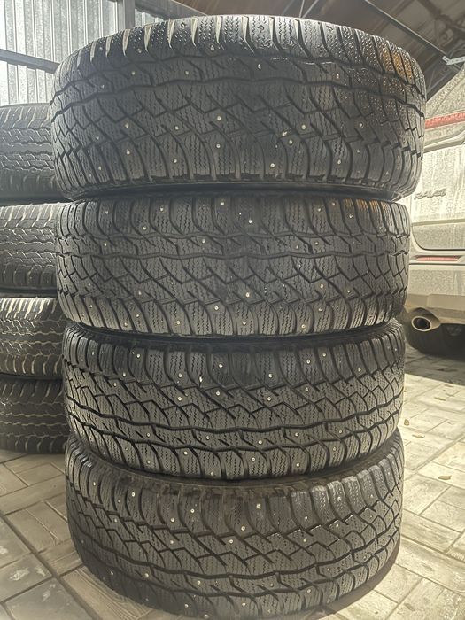 Продам зимние шины Viatti Bosco Nordico Резина/шины.265/60/18