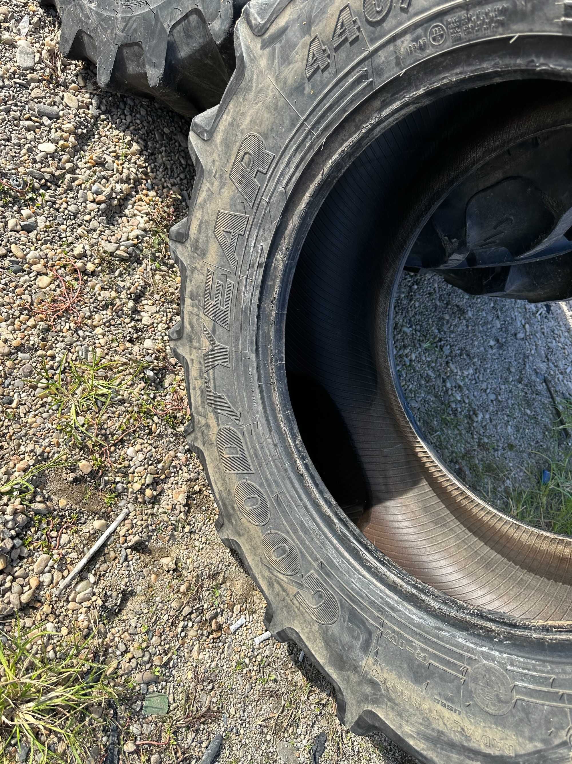 Cauciucuri 440/65 R24 Goodyear