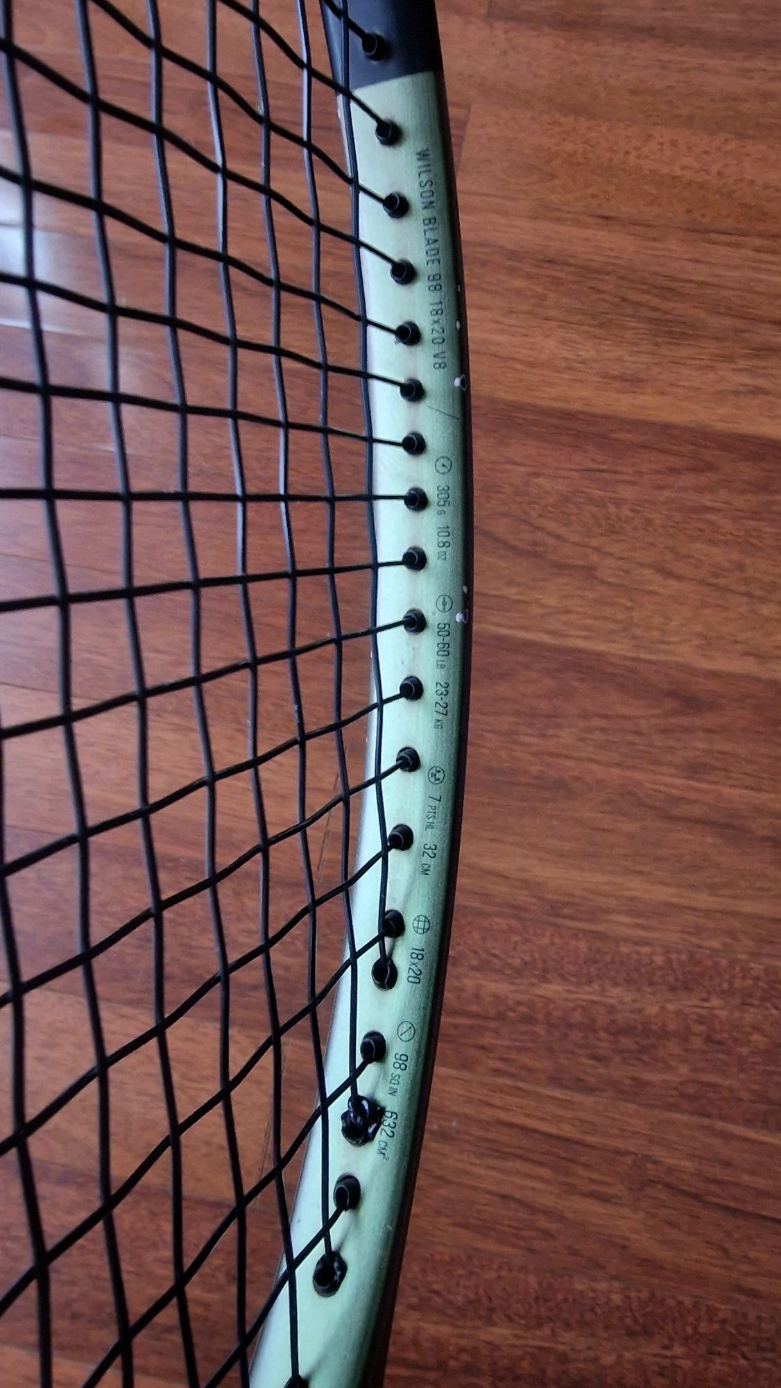 Racheta tenis Wilson Blade v8 18×20