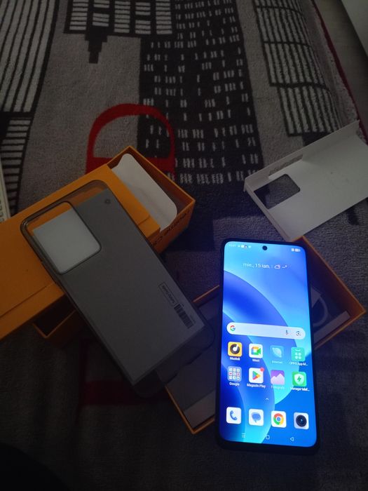 Vând telefon Realme C 55, 8+8 GB RAM,256GB memorie internă,nou la cuti