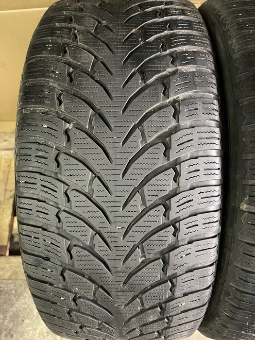 255/45/R20 Nokian WR SUV 4