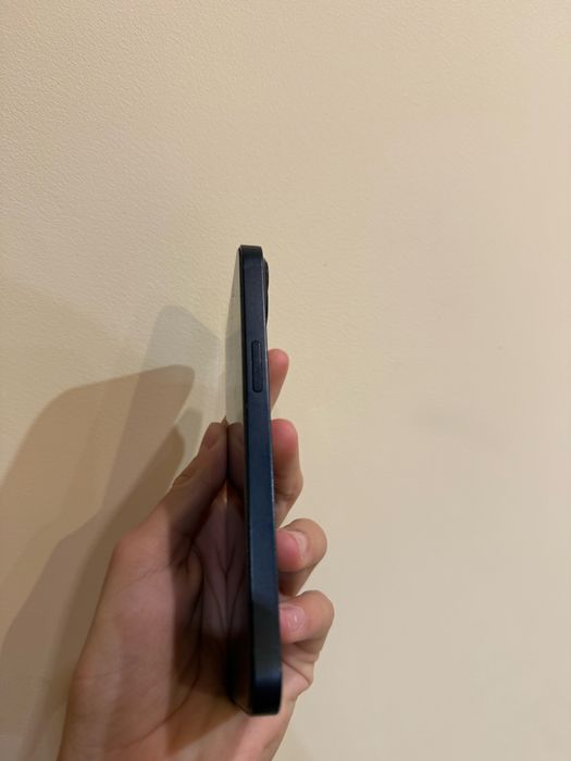 Iphone 13 128 gb (като нов)