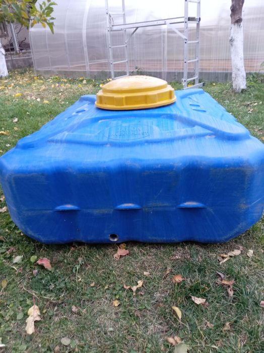 Пищевая ёмкость для воды 500л