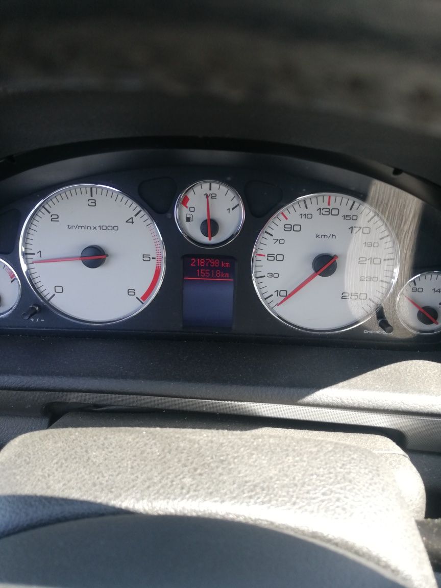 Vând Peugeot 407 2.0 hdi 2007