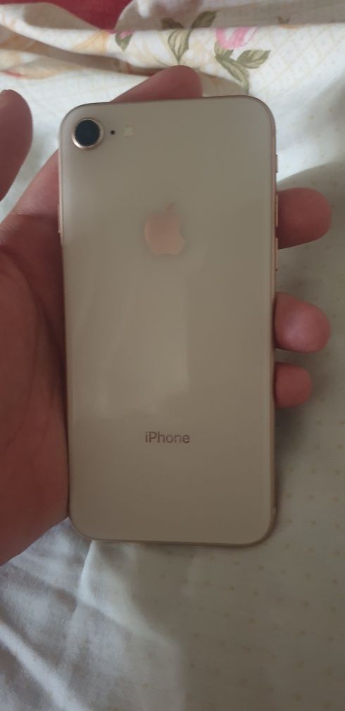 Iphone 8 ideal tel