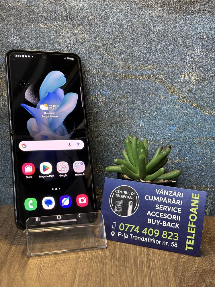 Samsung Galaxy Z Flip 4/128Gb/Garantie 2Ani Centrul de Telefoane/Rate