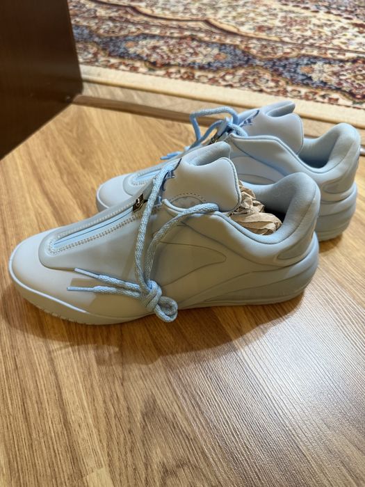 Продам кроссовки Converse , купил в Америке , размер не подoшел