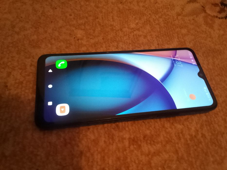 Продам Redmi A3 в идеальном состоянии