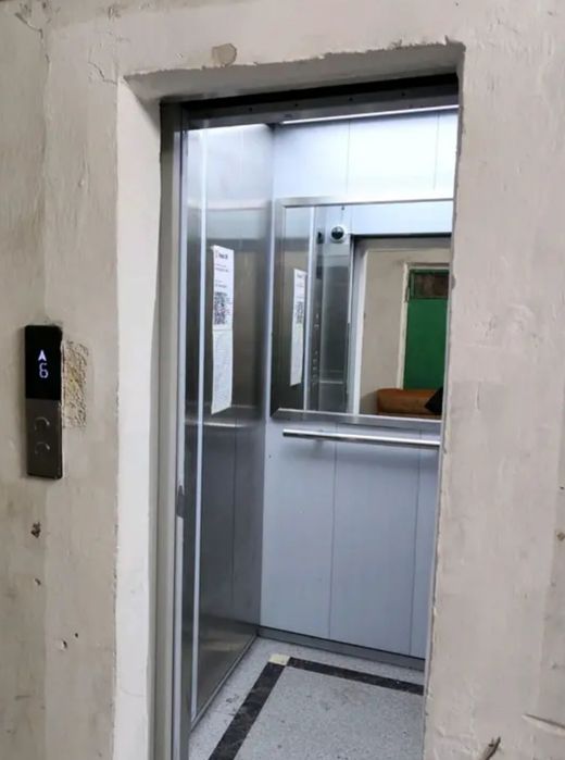 4ком 8мкр улучш 6эт из 9ти монолит