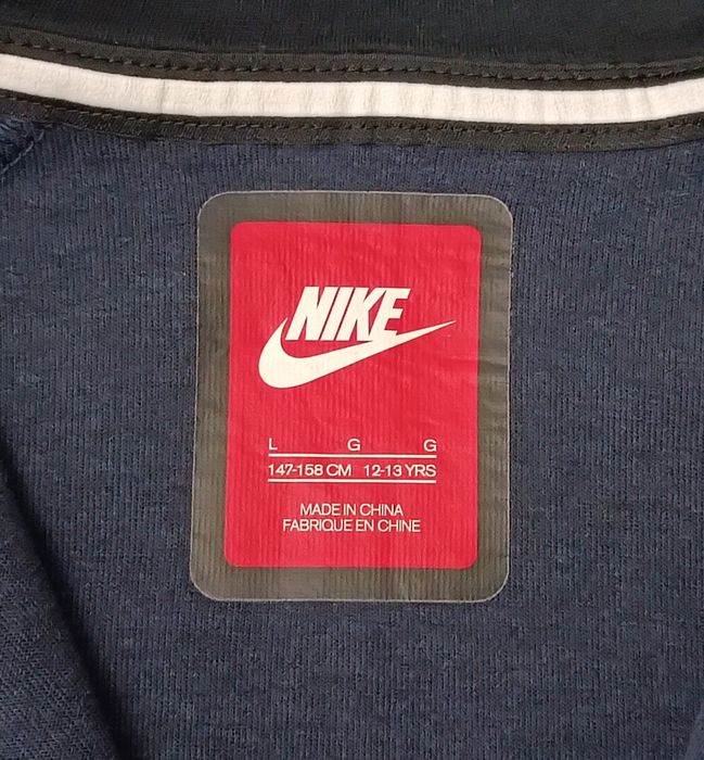 Nike Tech Fleece Sweatshirt оригинално горнище ръст 147-158см Найк