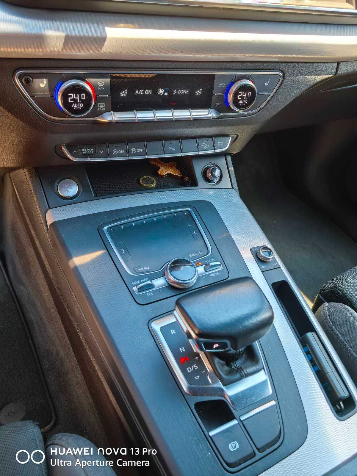 Audi Q5 2.0TDI-Quattro-Led-Navi-Keyless
