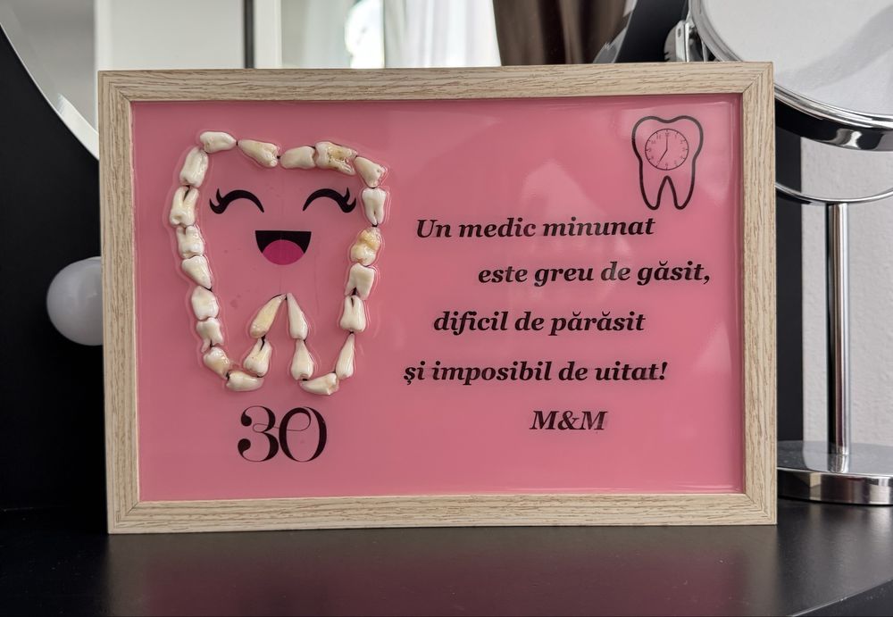 Tablou personalizat pentru un medic dentist