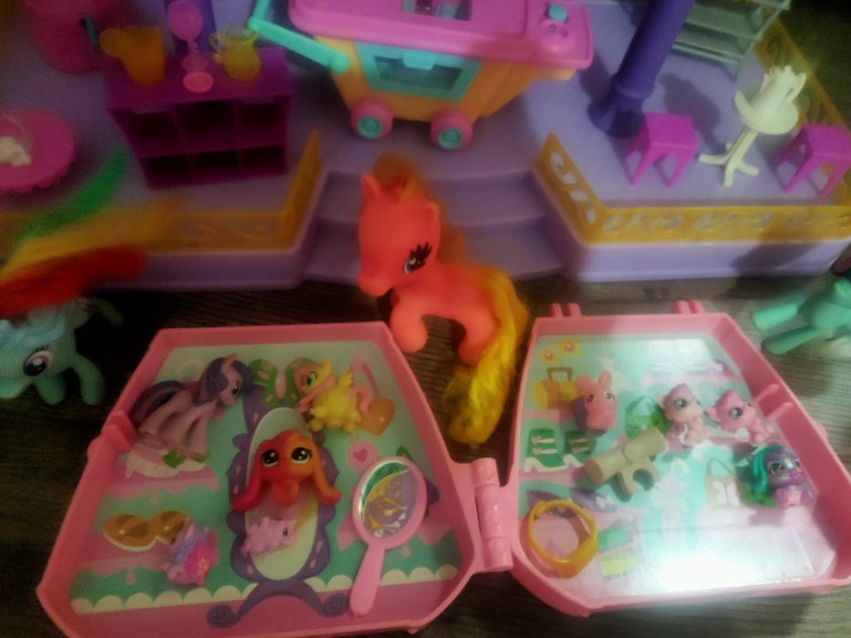My little pony castel si accesorii