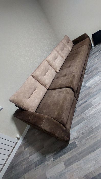 Продам диван 3.5м