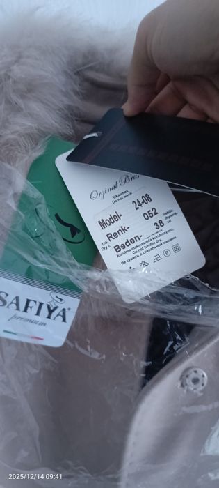 Ayollar paltosi safiya yengi