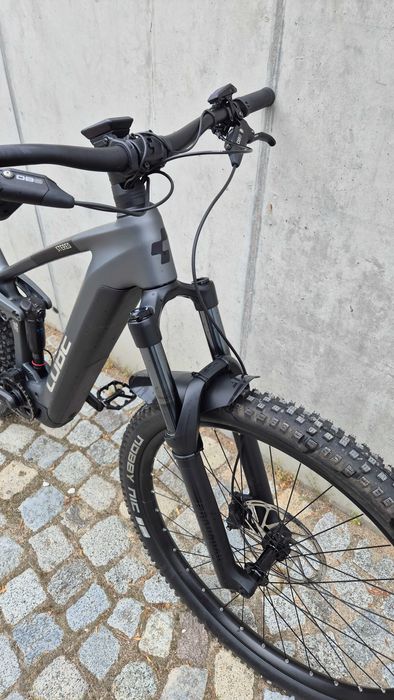 Електрически карбонов велосипед E bike CUBE STEREO 140 Race, BOSCH CX