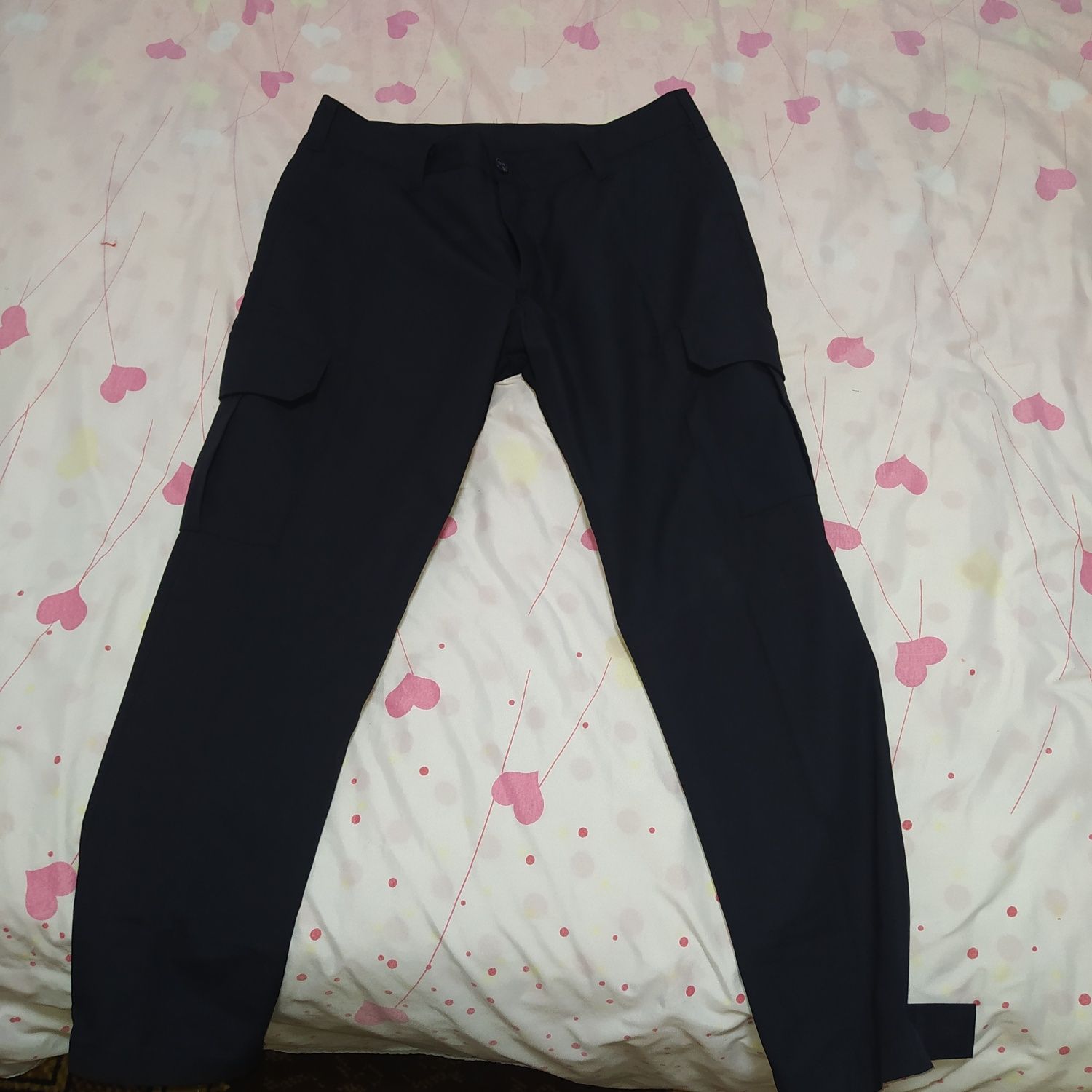 Pantaloni jandarmi