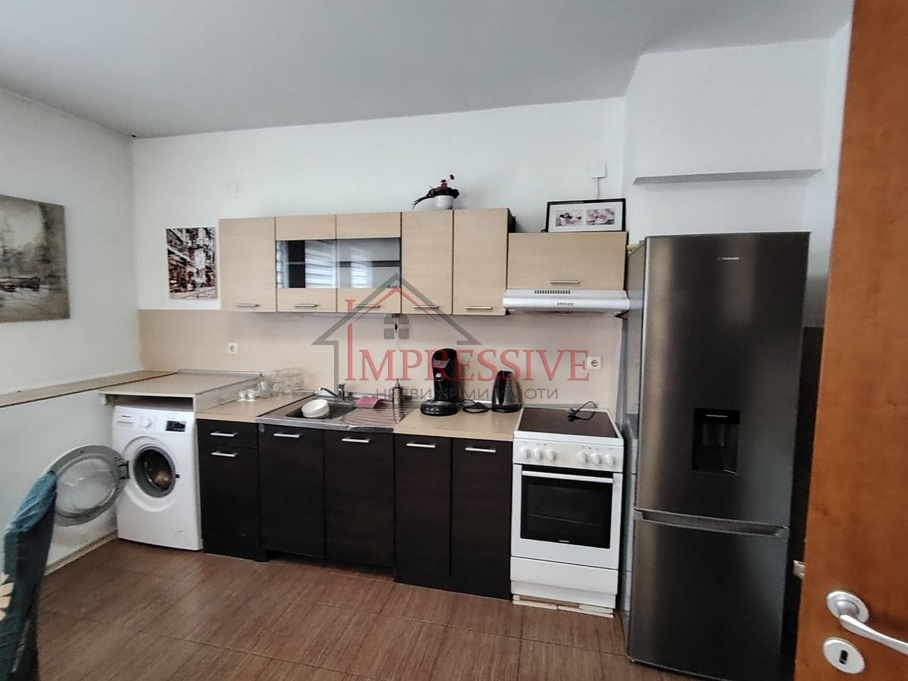 Дава се под наем Двустаен апартамент в Варна, Център - 70 кв.м за 484.5 € - Снимка #3