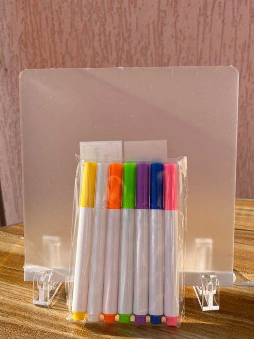 LED лампи, върху които може да се пише с маркер!