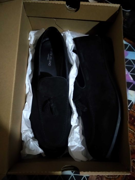 Продам новый мужской обуви River Island leather привезён из Шотландии