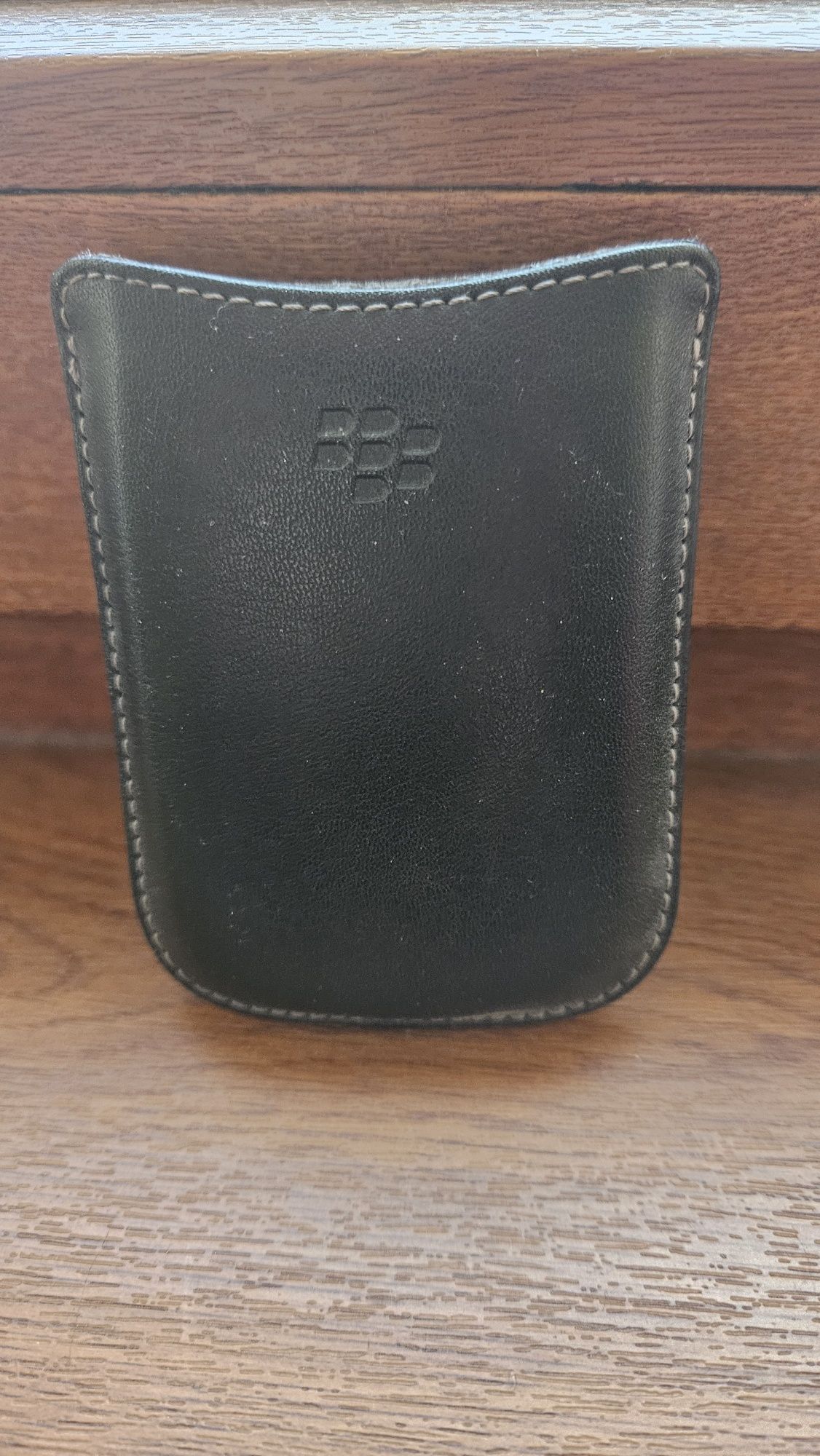 Оригинален, неизползван кожен калъф на Blackberry - естествена кожа