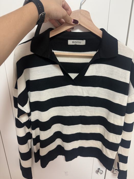 кофта с полоску