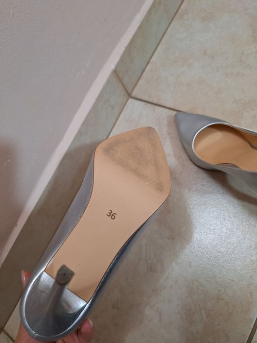 Stiletto argintii mărimea 36