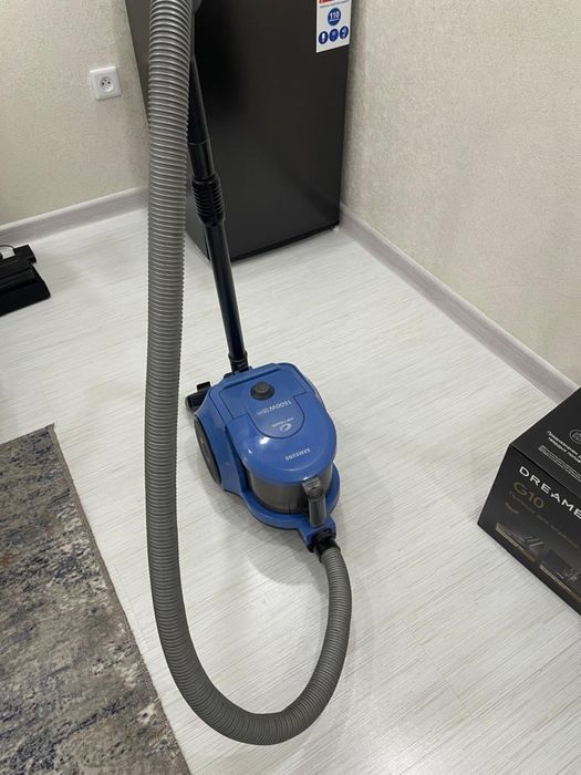 Продам пылесос Samsung