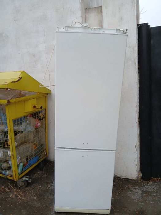 Холодильник не рабочий