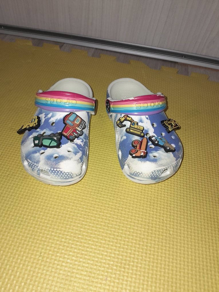 Детски чехли crocs c8 и c9