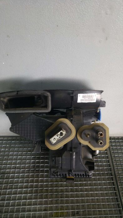 Tulumba aer bord clima ford fiesta 6 cb1 ccn 8v5119b555cg