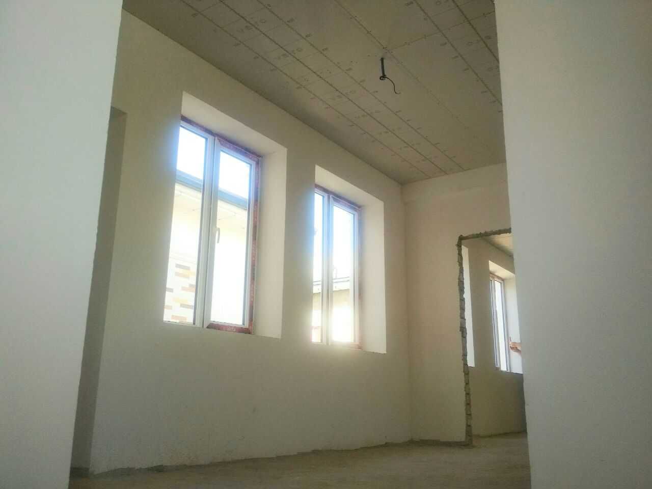Котеджлар сотилади 4-6-8 хона  244-346 м.кв.гачаЧистовой Кибрай рн