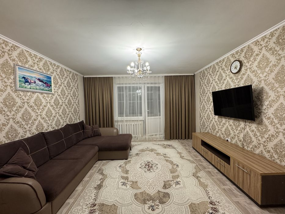 Срочно продам диван