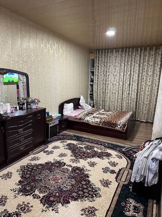 Продаётся Дом из  6 комнат