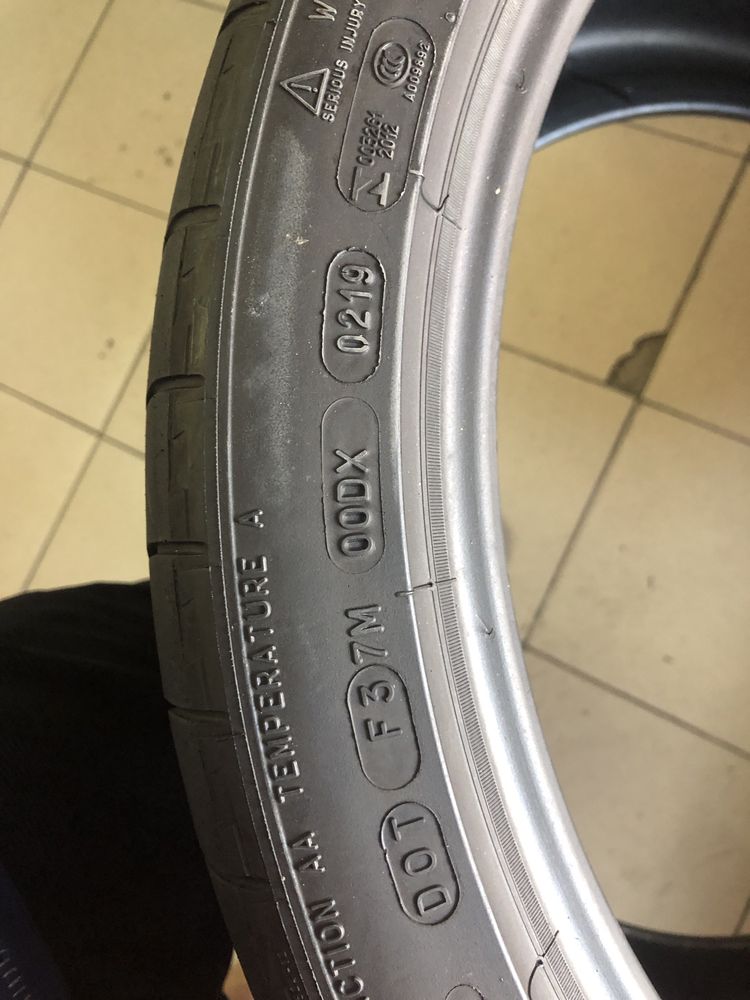 305 30 19 Michelin de vara