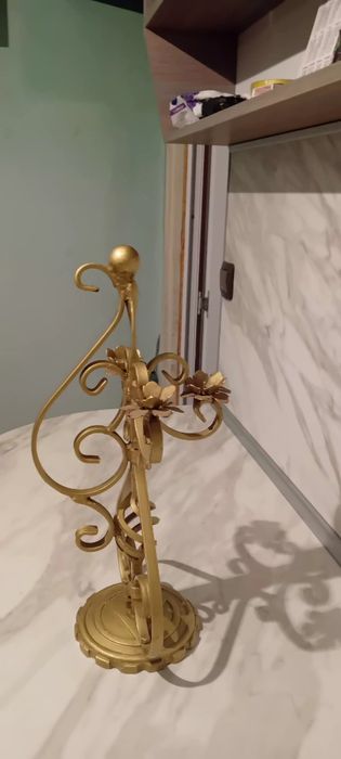Голям железен свещник, уникат.