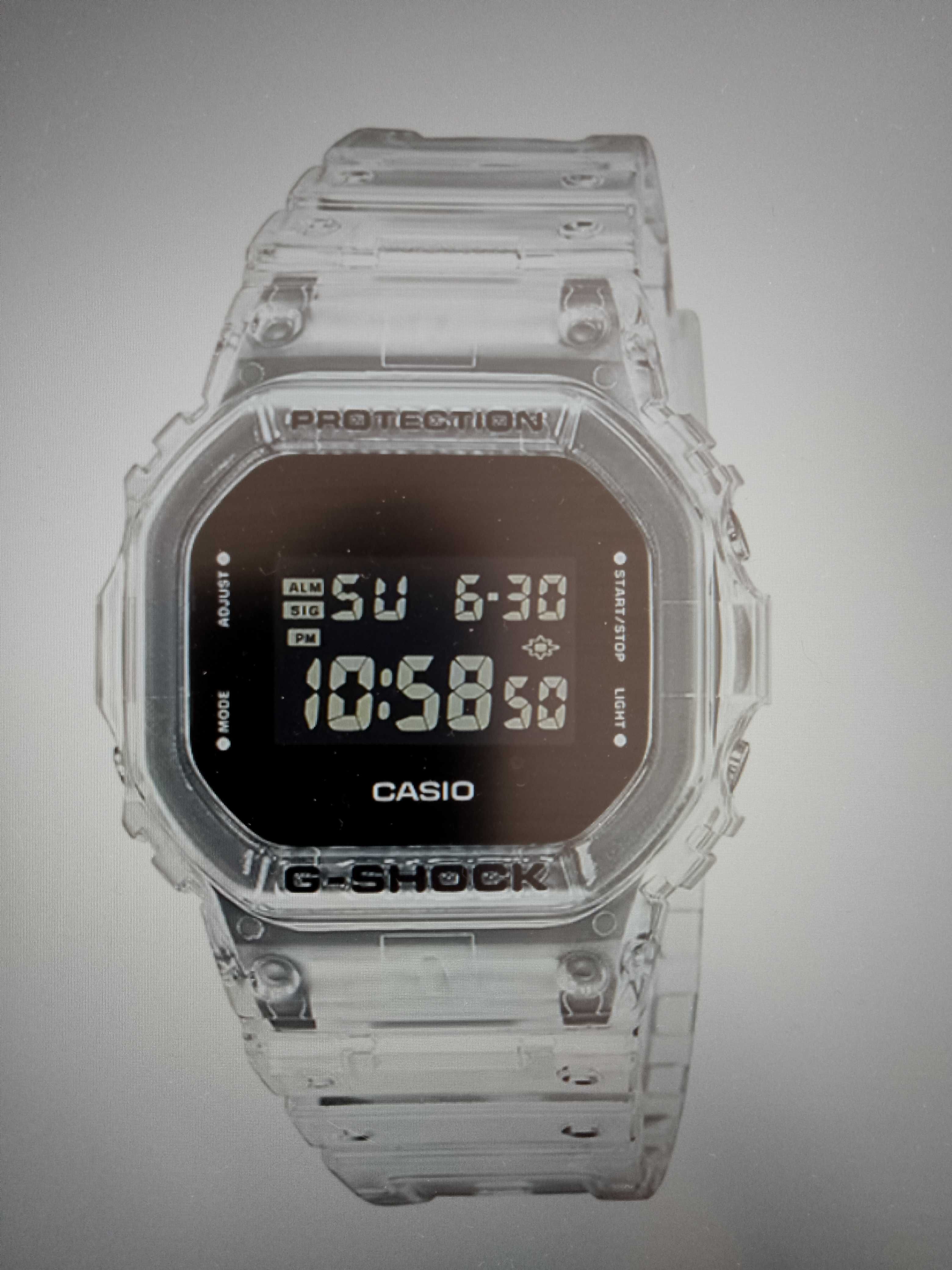 Casio G Shock  DW5600SKE