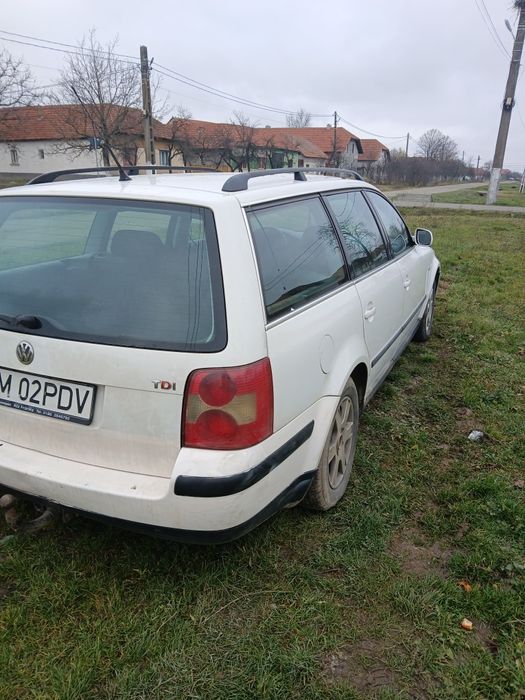 Vând Wolkswagen pasat