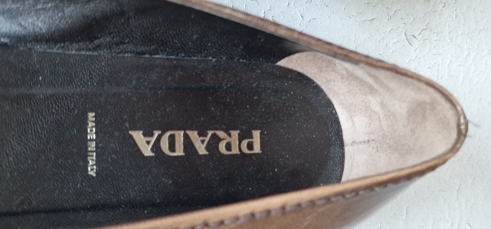 Дамски обувки Prada . N 40 .
