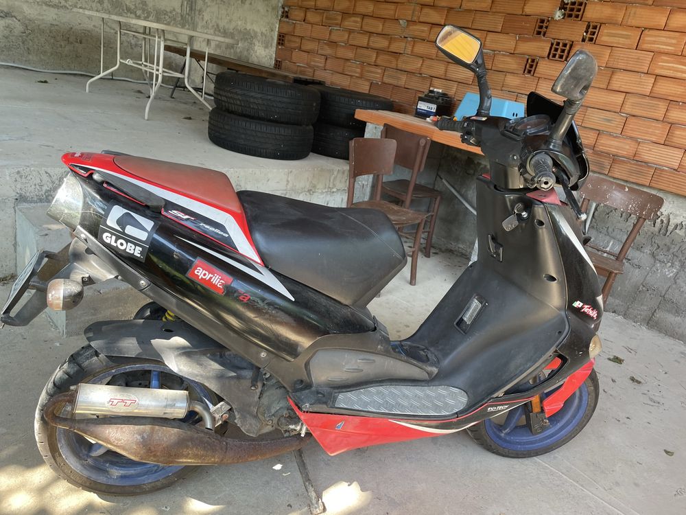 Aprilia SR ditech на части