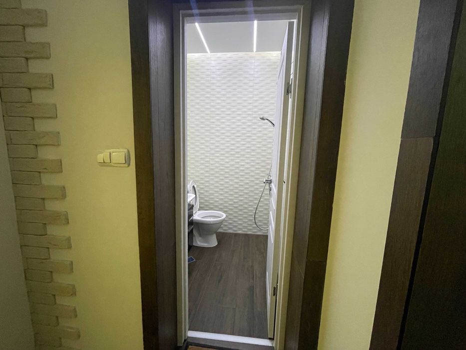 Продава се Тристаен апартамент в София, Център - 83 кв.м за 3615 €/кв.м - Снимка #5