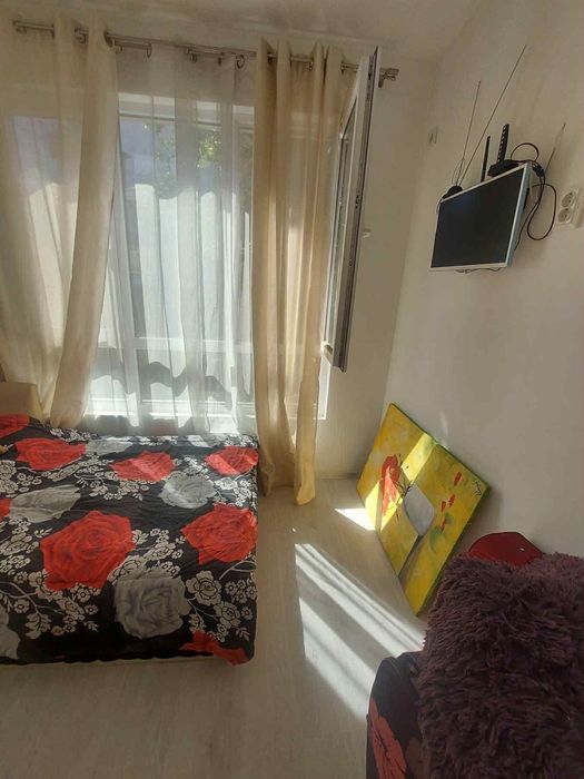 Дава се под наем Тристаен апартамент в София, Център - 68 кв.м за 796.62 € - Снимка #6