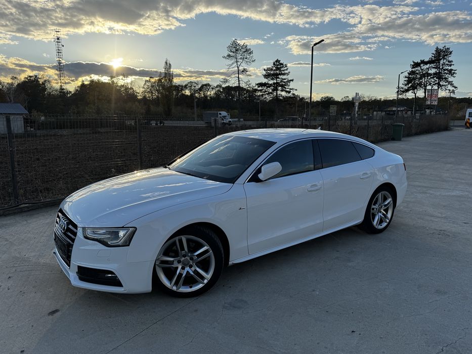Audi A5 Automat/S line/xenon/navi mare/scaune electrice/leduri