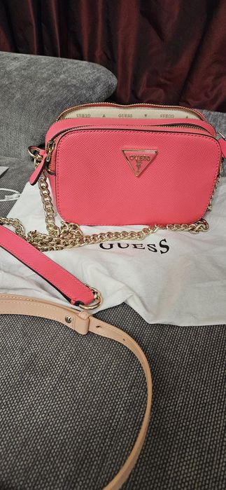 Чанта Furla, Guess,  Valentino естествена кожа