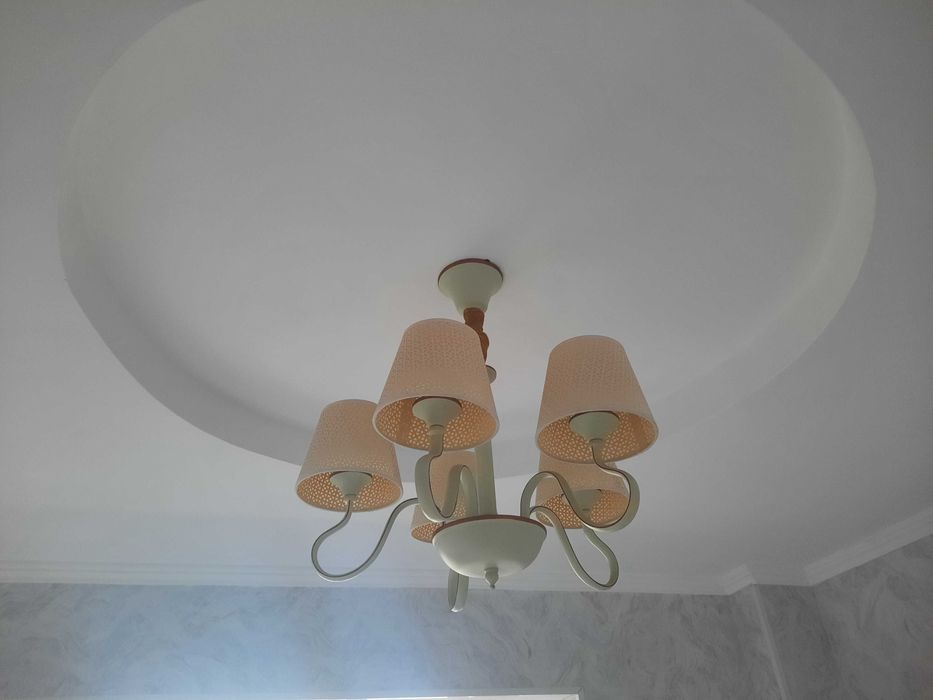 Светильник потолочный
