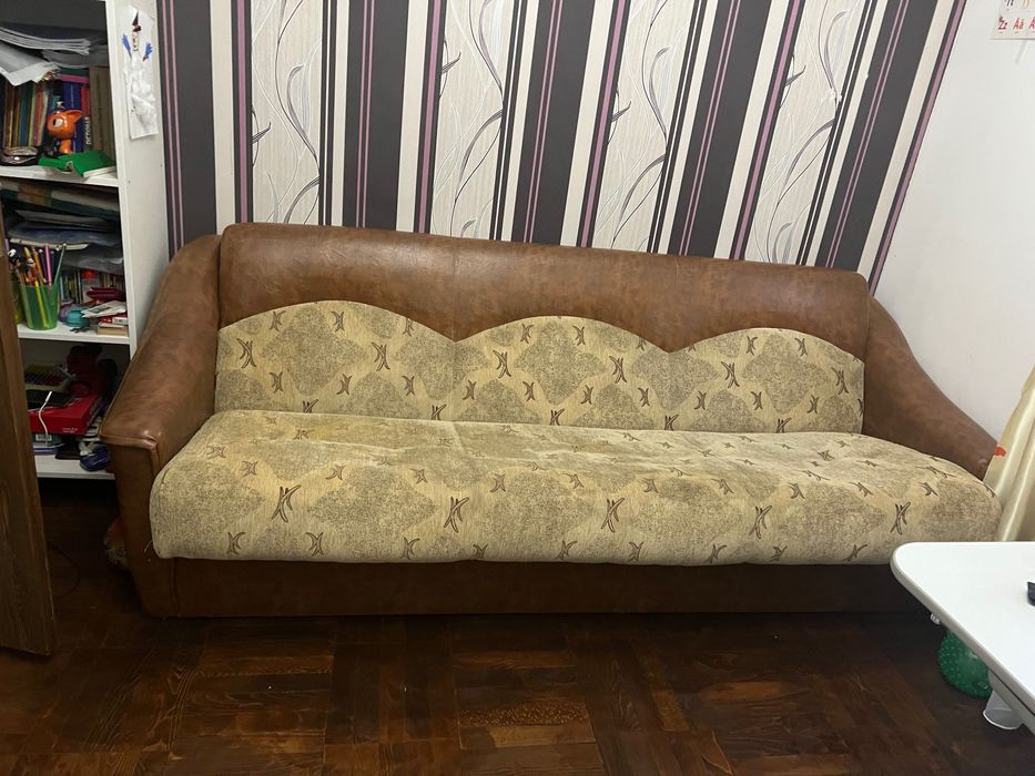 Canapea extensibila